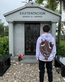 Visited X’s gravesite since I found out it wasn’t that far from me 