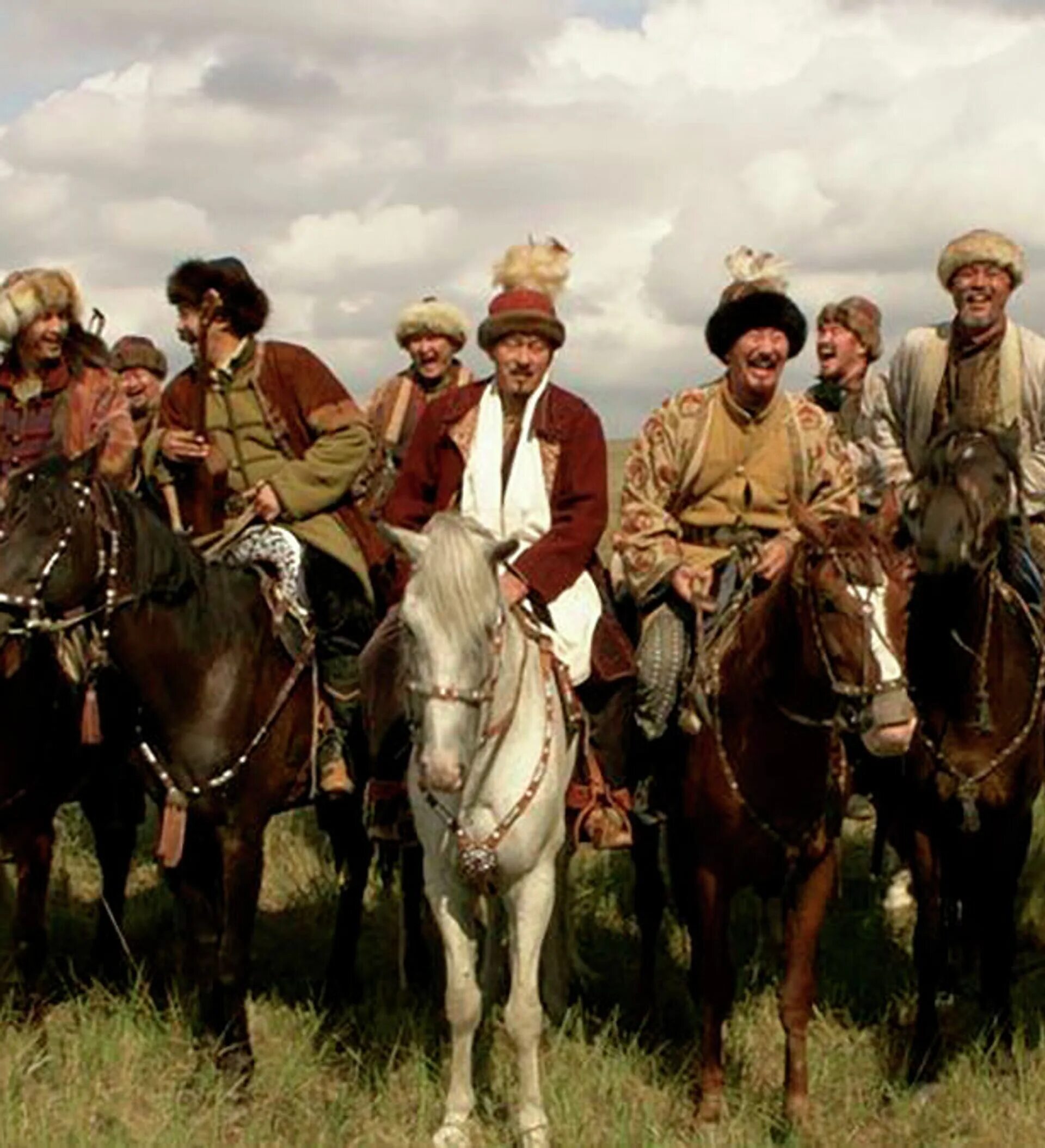 Чайник сережа. Биржан хан. Дам салу. Дам салу. Сало уронили приколы.