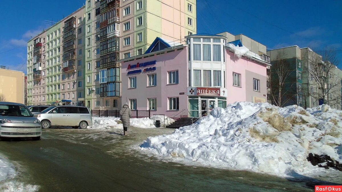 Крайняя улица южно сахалинск. Крайняя 26 южно-сахалинск. Южно сахалинск улица крайняя 30. Крайняя 14 южно-сахалинск. Жк аралия южно-сахалинск.