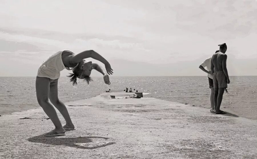 Некуда спешить песня. Торопитесь жить. Баннеры некуда спешить. Некуда спешить. Стив хэнкс картины акварелью.