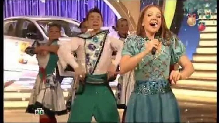 Калинка малинка девятова. Костюмы марины девятовой сценические. Калинка малинка девятова. Калинка малинка девятова. Концерт марины девятовой вместе с отцом.