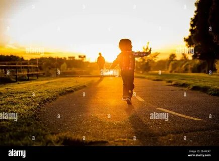 Silhouette boy hi-res stock photography and images - Alamy