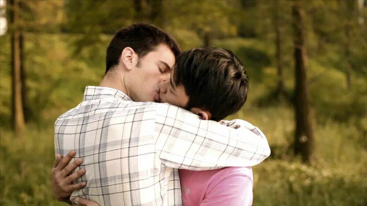 Ишк алангаси. Влюблённая пара. Севишганлар романтика. Красивые пары. Шакти арора.