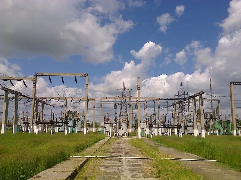 Подстанция Волгодонск. Городская электростанция. Электростанция в деревне. Электрический станция город.