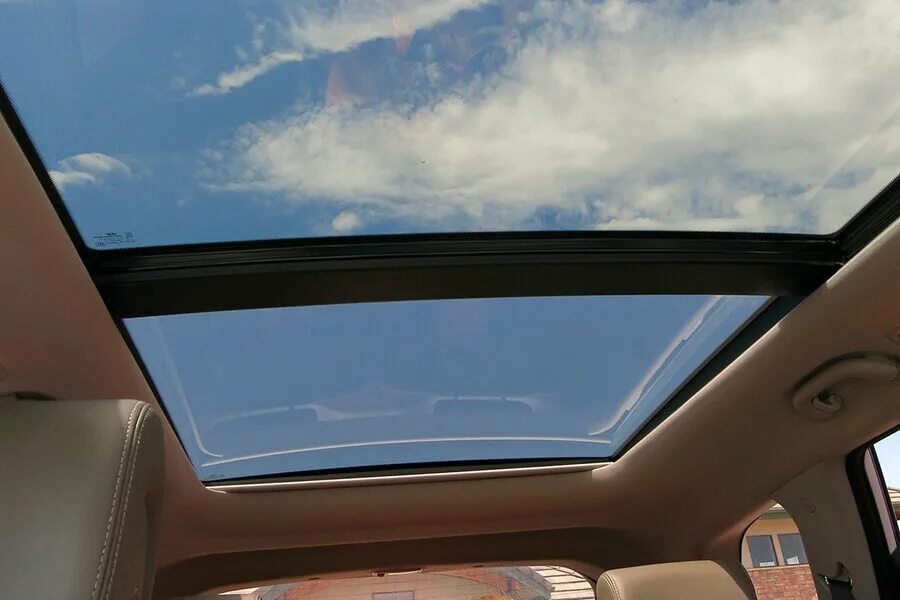 Шевроле Малибу с панорамной крышей. Peugeot 407 с панорамной крышей. Audi a7 панорамная крыша. Фиат 500л панорамная крыша. Ремонт люка автомобиля