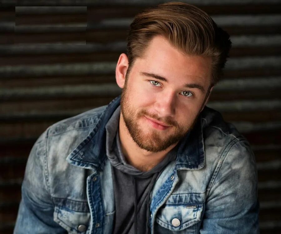 Люк бенвард. Luke Benward. Люк Бенвард хозяин 2019. Люк Бенвард с бородой.