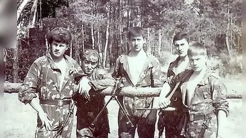 Разведчиков 80