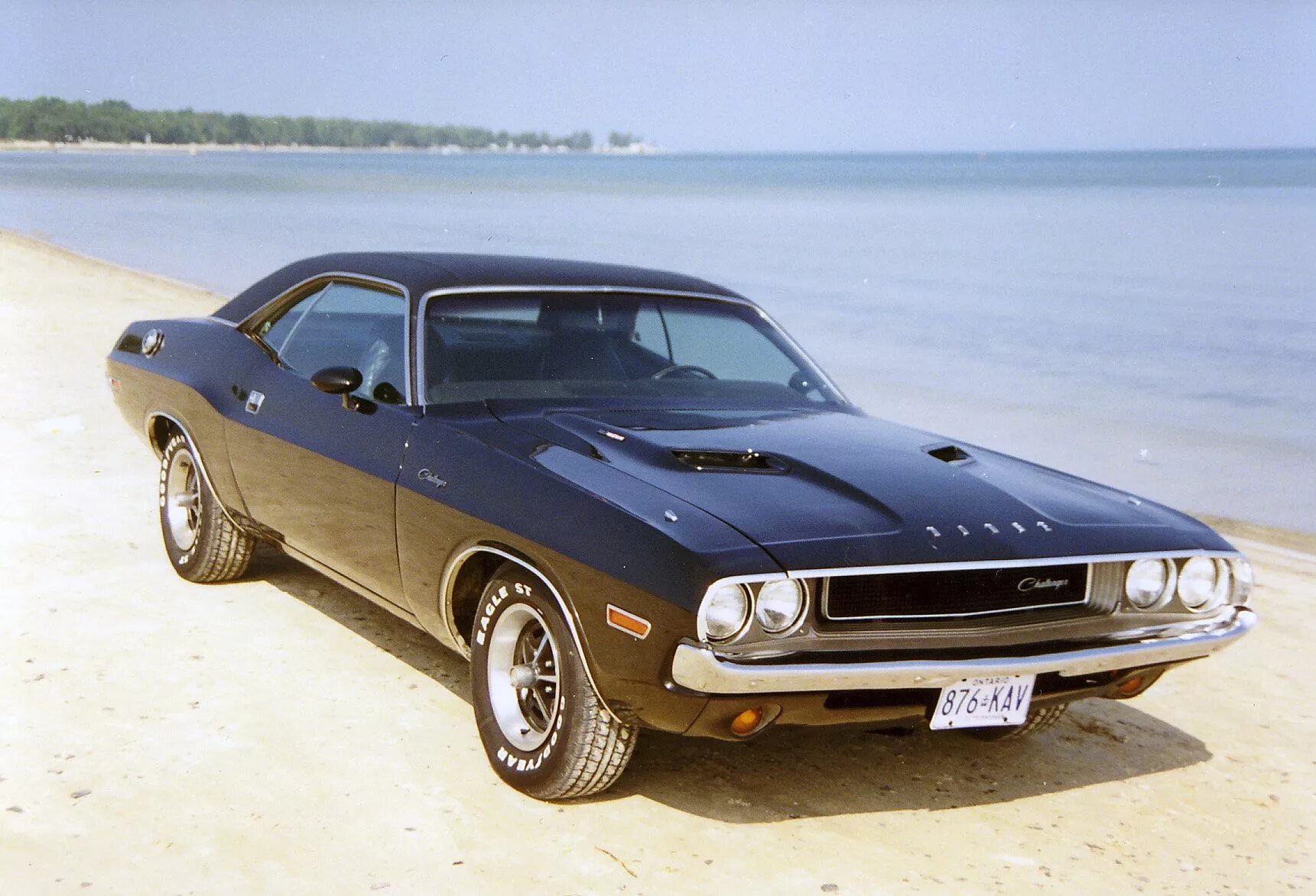 Challenge classics. Dodge challenger 1970. додж челленджер 1970. dodge challenger 1990. додж челленджер 1990.
