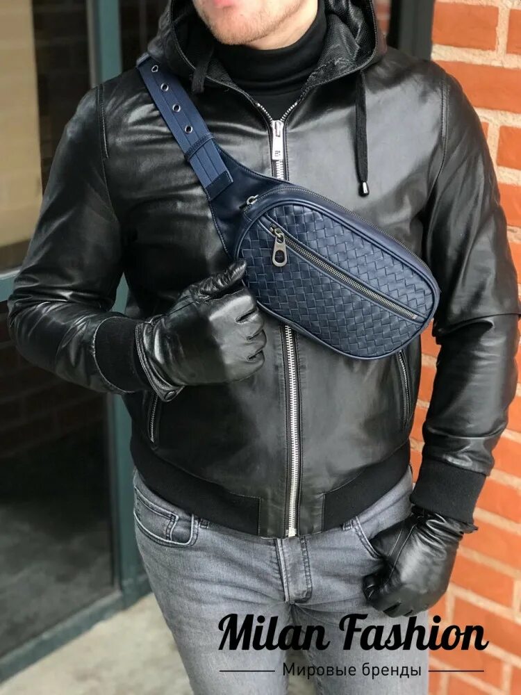 Сумка мужская кожаная. Поясная сумка ботиега венетто. Кожаная сумка через плечо. Мужская сумка луивитон. Луи виттон сумка мессенджер.