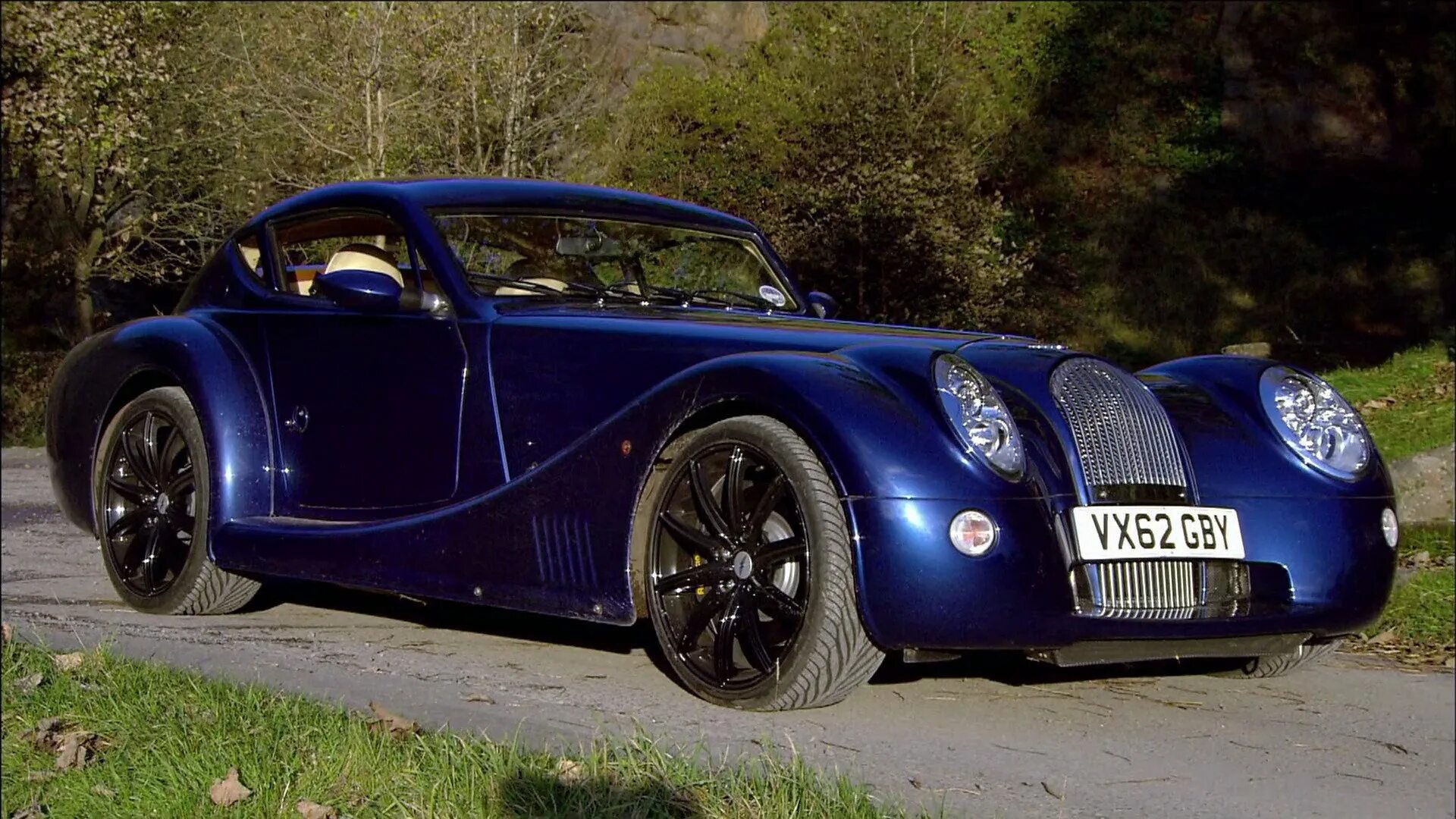 Morgan first. Morgan aero 8 coupe. morgan aero 6. morgan aero supersports. morgan aero supersports 2010.