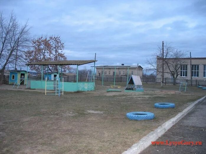 Погода село широкое. Саратовская область Лысогорский район село широкий Карамыш. Широкий Карамыш Лысогорский район. Широкий Карамыш Саратовская. Школа широкий Карамыш Лысогорский район.