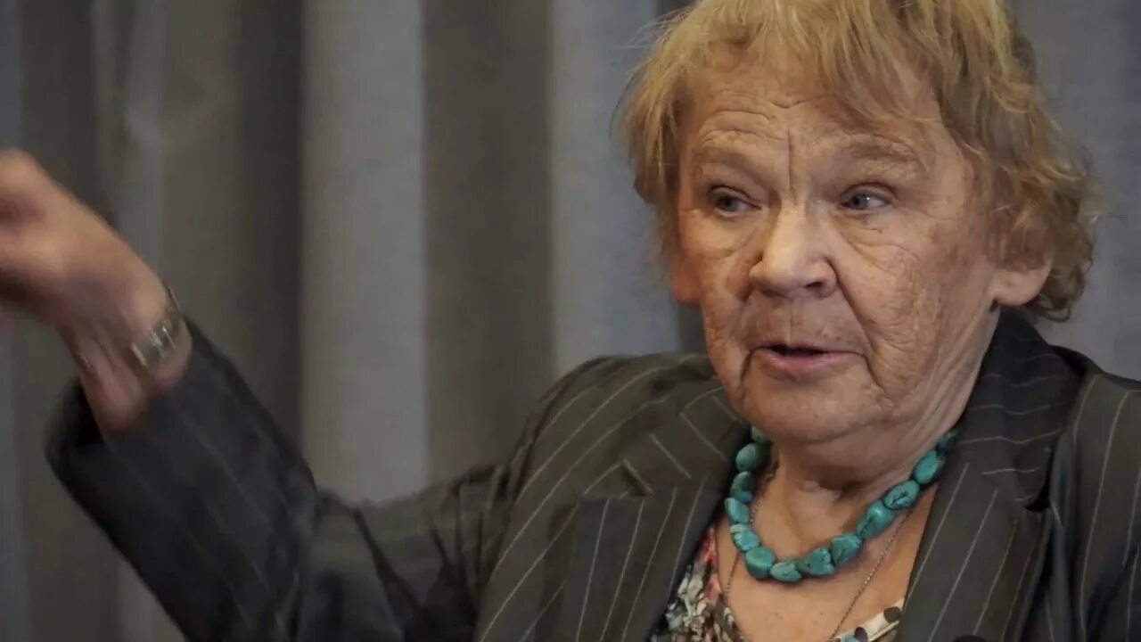 Мариэтта чудакова в молодости. Мариэтта омаровна чудакова в молодости. Мариэтта чудакова историк. Мариэтты омаровны чудаковой в творчестве. Чудакова мариэтта омаровна.