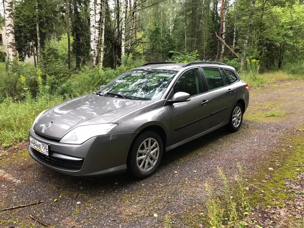 Рено Лагуна 3 универсал. Рено Лагуна 3 2008 года. Renault Laguna 3 2008. Рено Лагуна 3 1.5 дизель. Купить рено дизель б у