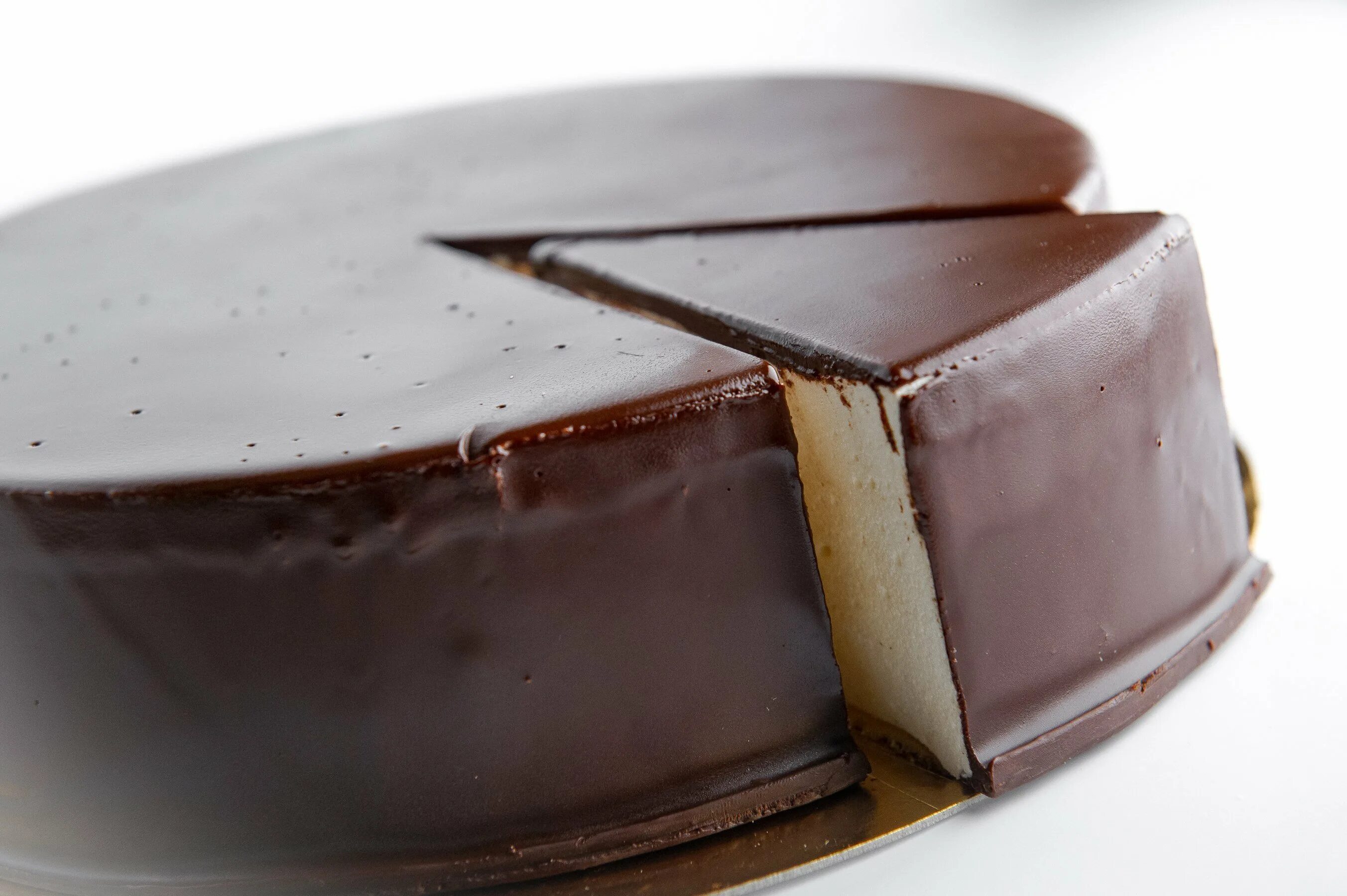 Десерт суфлейный птичье молоко. Пирожное суфле птичье молоко. Птичье молоко картинки. Торт птичье молоко. Десерт птичье молоко.