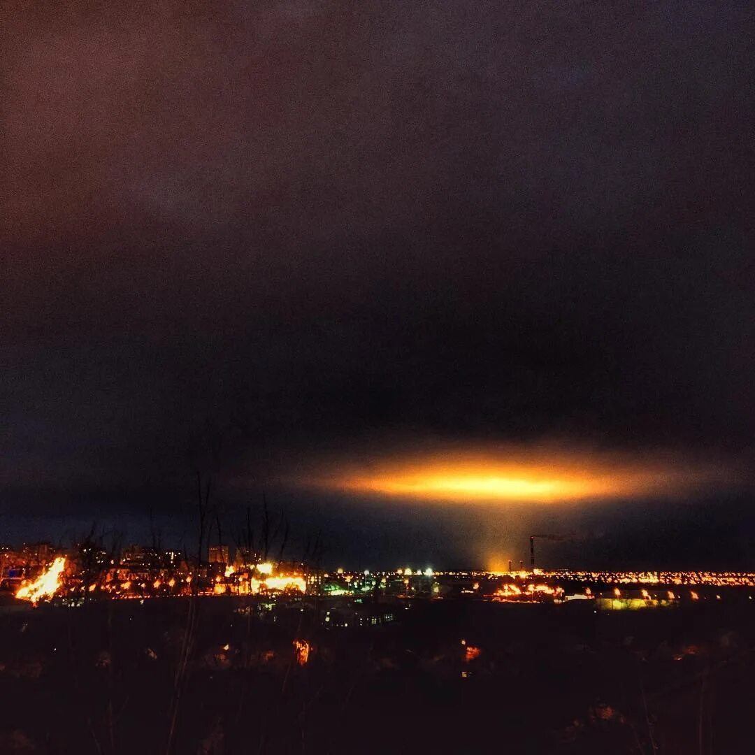 Старый оскол город. Чурилово челябинск теплицы ночное. Старый оскол. Вечерний 2022г. Теплицы чурилово челябинск ночью.