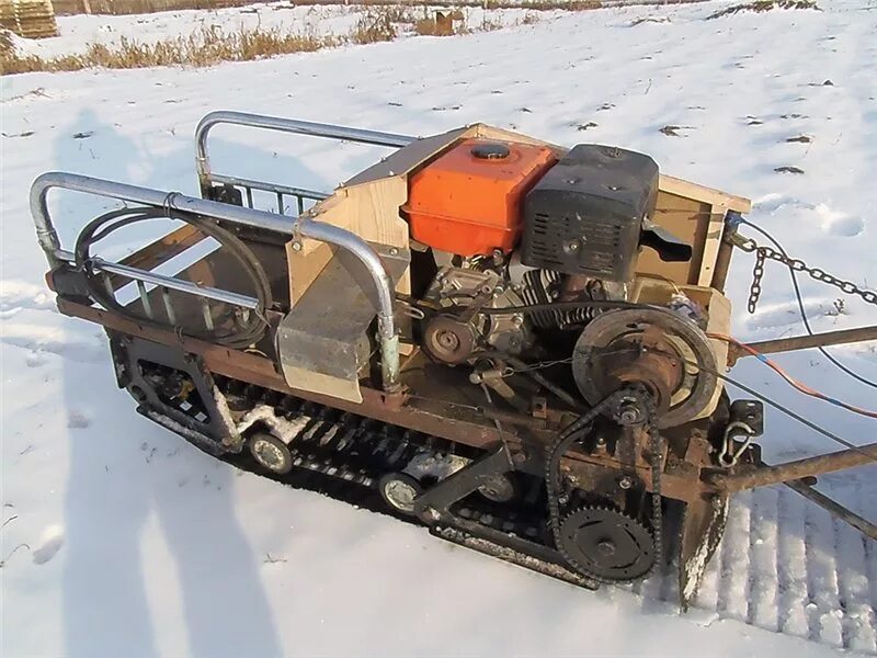 мотобуксировщик пчеленыш. мотобуксировщик рекс 380. мотобуксировщик барс партизан 550. гусеничный вездеход из мотоблока нева. мотособака самоделка.