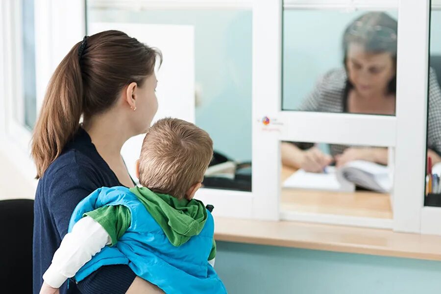 Меры социальной поддержки малоимущим. Какие документы и справки нужны для детских пособий. Государственная поддержка малообеспеченных семей. 5 лет. Анализ мер социальной защиты инвалидов схема.