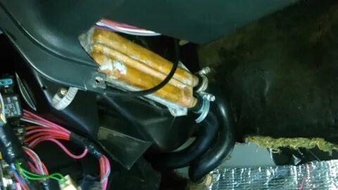 Где стоит печка на ваз 2114