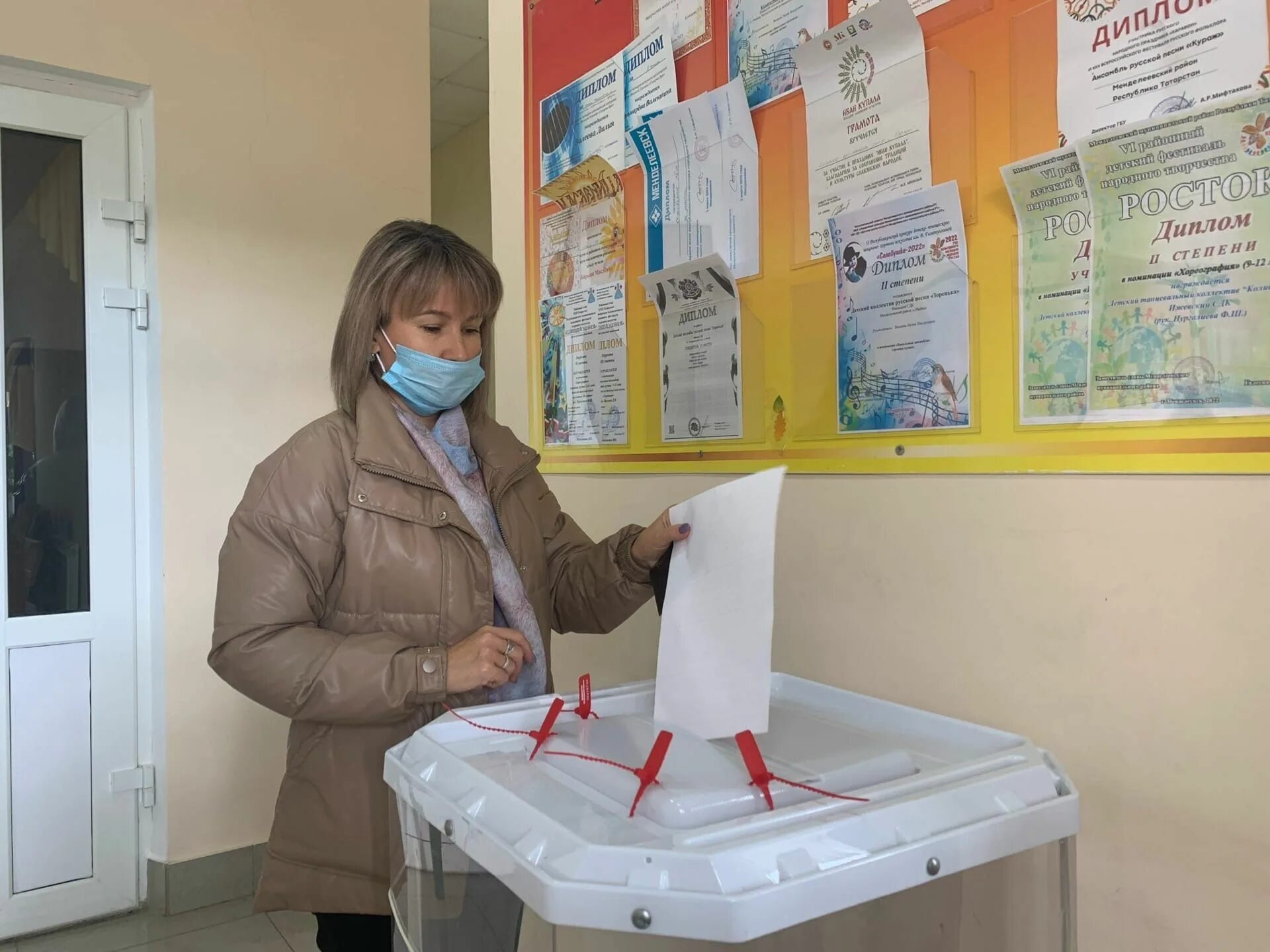 Избирательный участок 332. Школа 25 альметьевск избирательный участок. Школа 25 альметьевск избирательный участок. Школа 25 альметьевск избирательный участок. Школа 25 альметьевск избирательный участок.