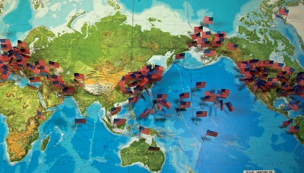 Строительство базы нато. Карта баз США вокруг России. Базы НАТО на карте 2021. Карта НАТО вокруг России военные базы.