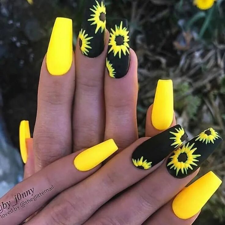 Pin by Allie Horn on Nails Yellow nails design, Yellow nails, Yellow nail art