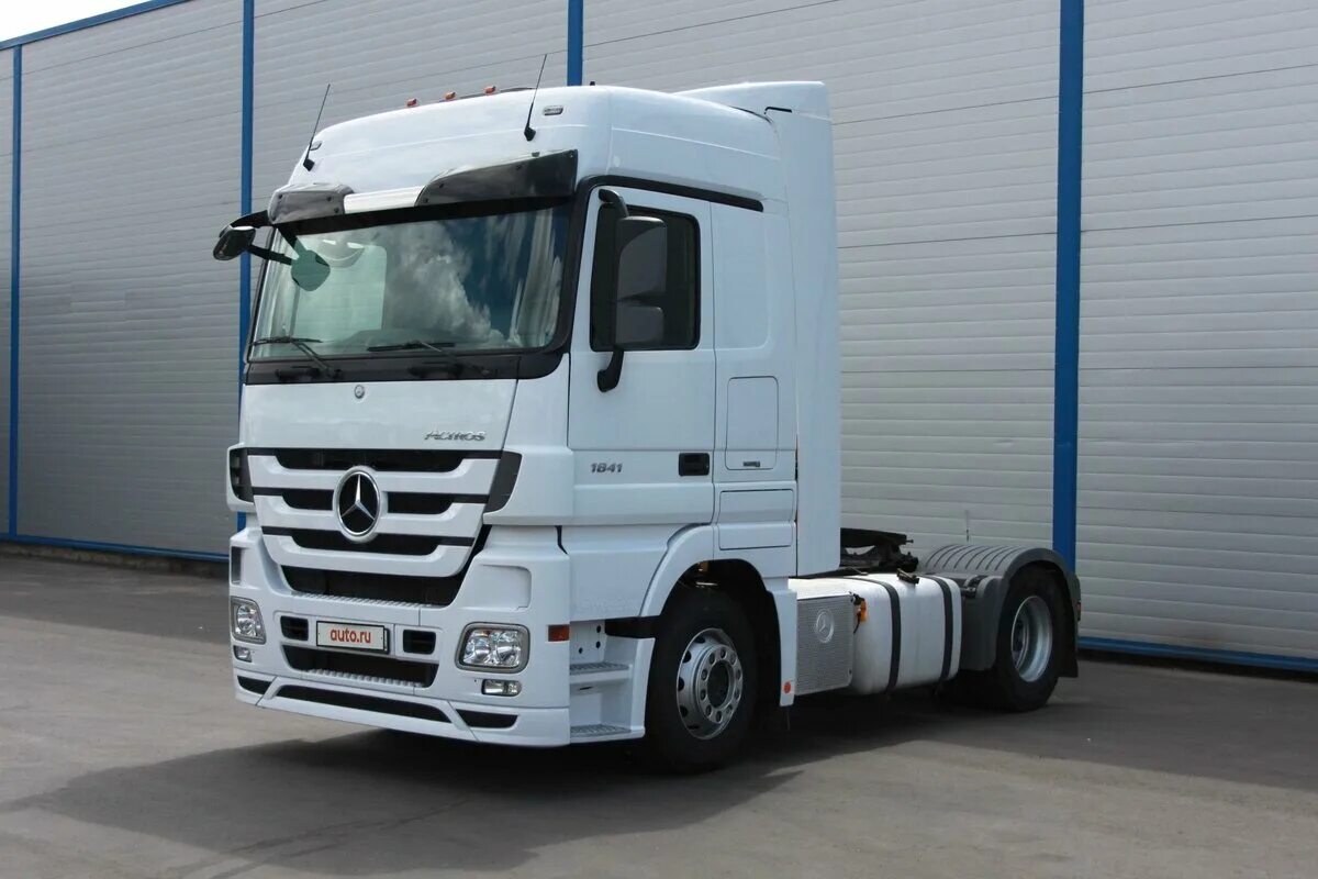 Mercedes-Benz Actros 1841. Mercedes Actros 1841. Мерседес Бенц 1841 Actros. Мерседес Актрос 1841 Мегаспейс.