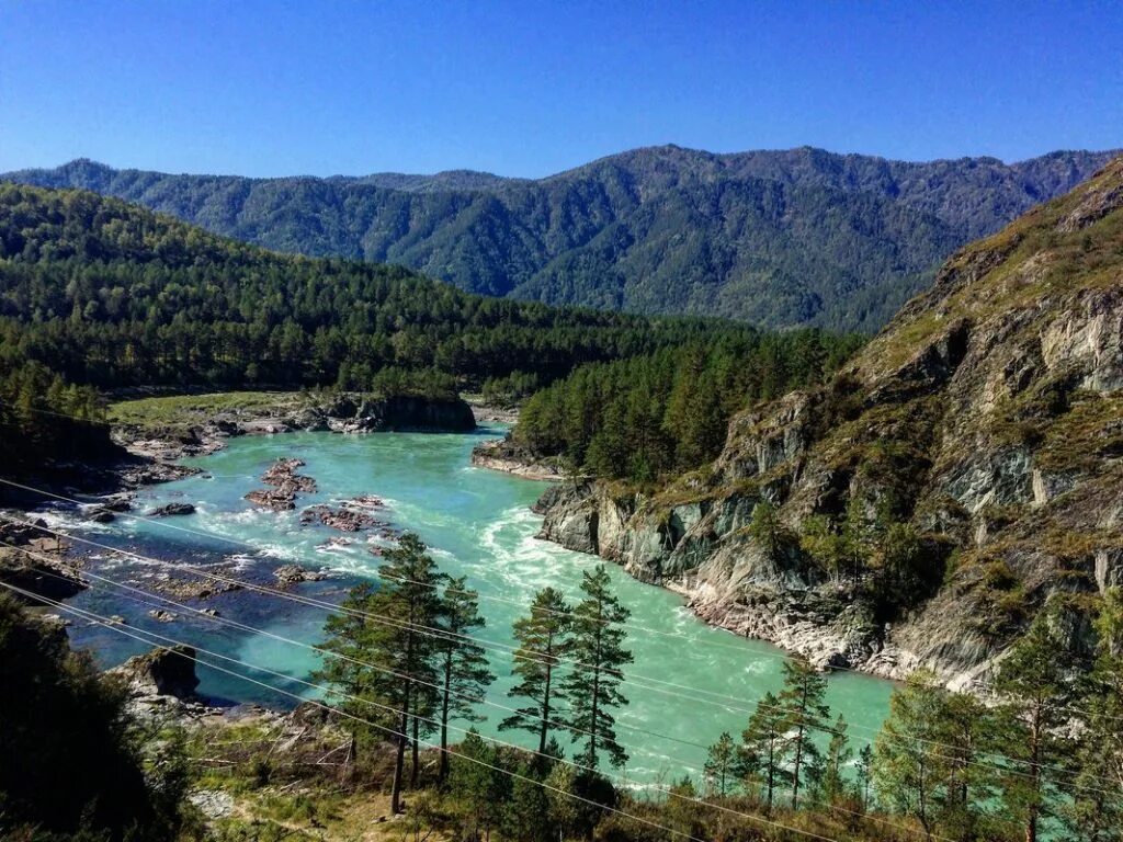 алтай чемальский. река катунь чемал. чемал горный алтай. село чемал республика алтай. патмос (остров на реке катунь).