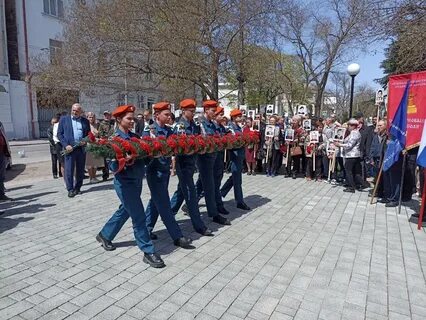 Лет 22 37
