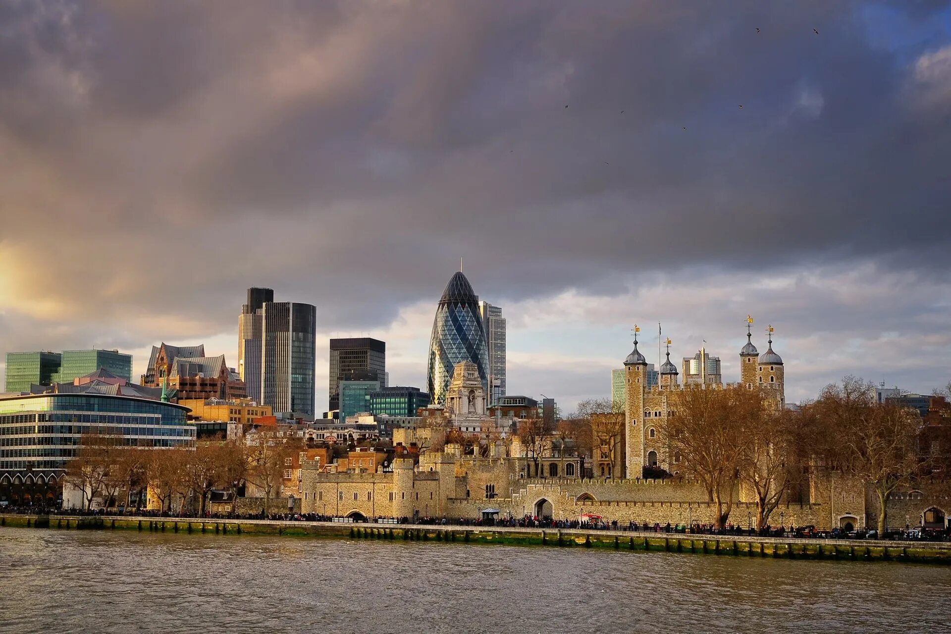 Район Лондонский Сити (City of London). Деловой центр Сити в Лондоне. Лондон центр Тауэр. Небоскребы Лондона район Сити. Сити британия