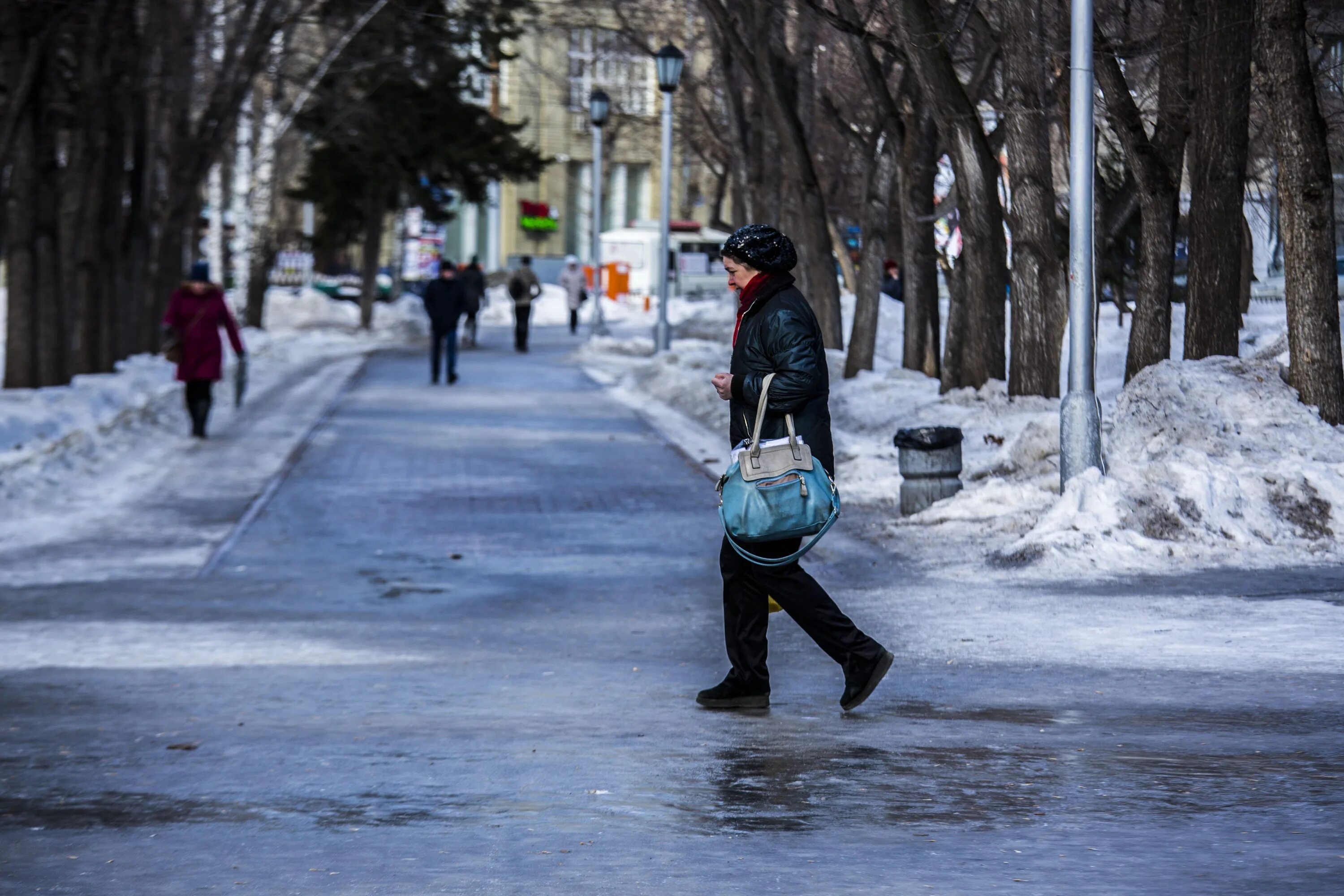 Похолодание в Новосибирске. Мокрый снег. 17 ощущается