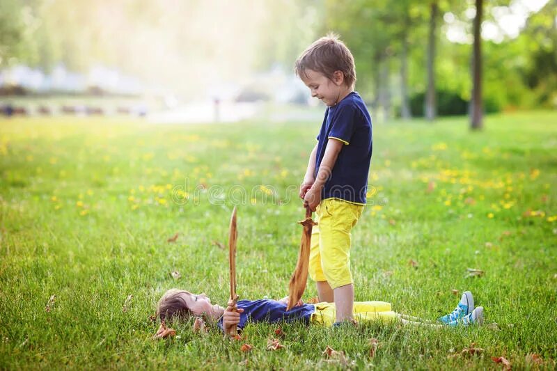 Children like to playing tags