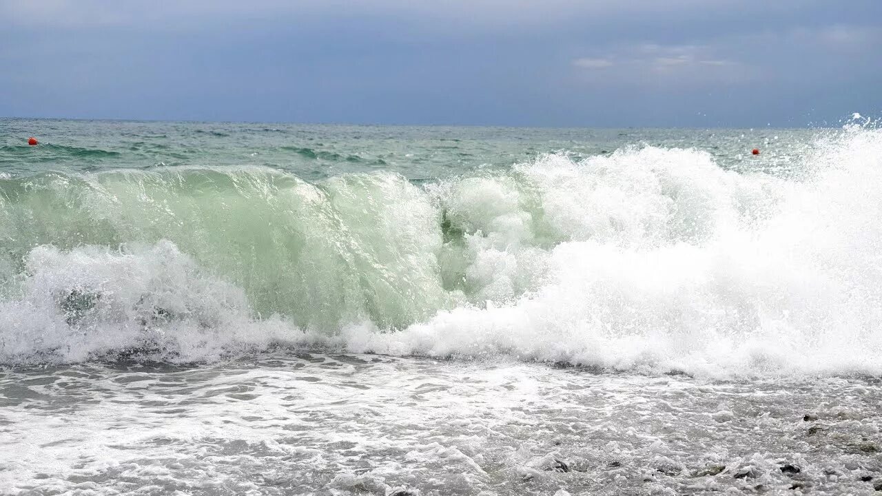 Шум моря слушать час. Шум морского прибоя. Шум моря релакс. Шум волн моря. Море шумит.