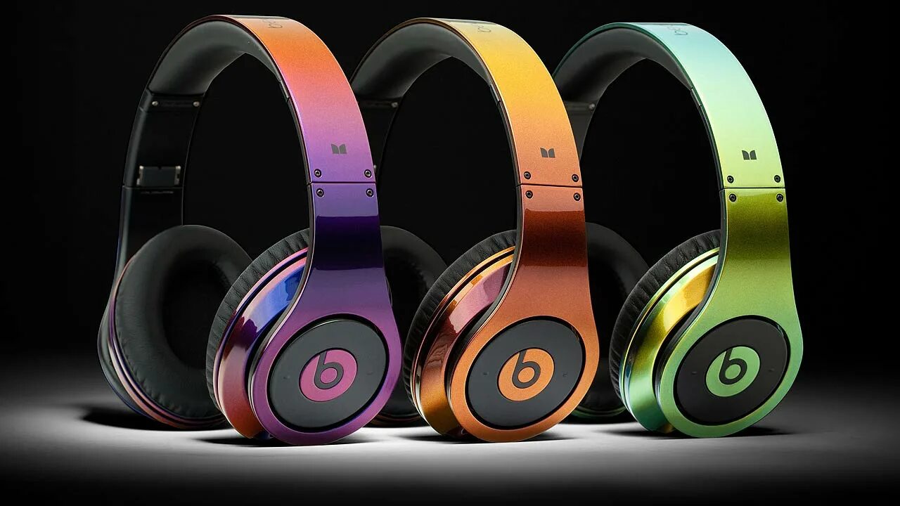 Битс слушать. Наушники Dr Dre Beats. Apple Beats Dr Dre. Наушники битс студио 2022. Beats by Dr Dre 2023.