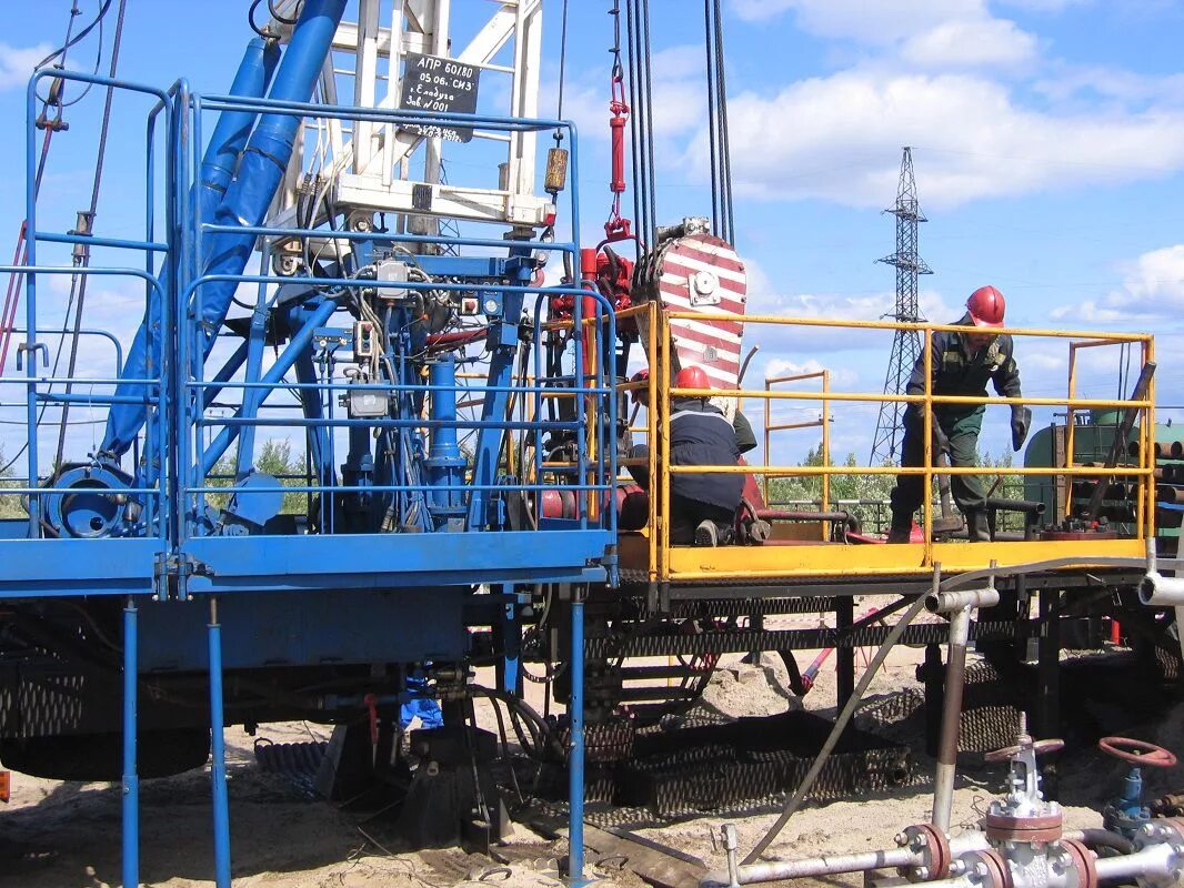 схема талевой системы буровой установки. буровой станок убв-600. спуско-подъёмные операции. спуско подъемные операции. спускоподъемные операции при бурении скважины.