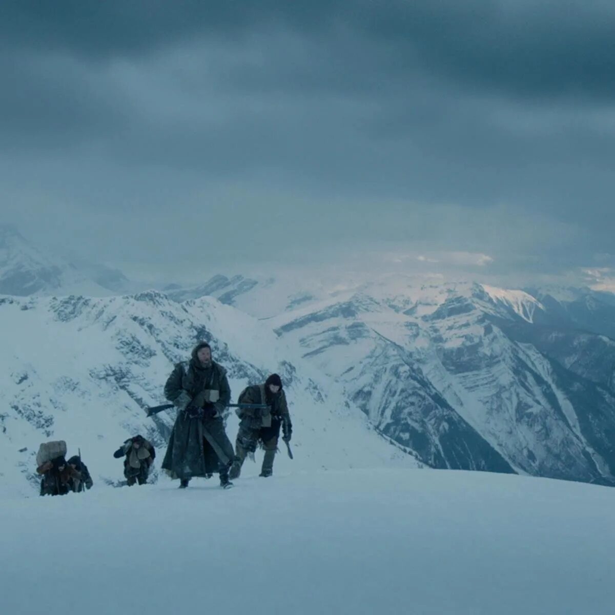 Выживший. The revenant. ди каприо выживший метель. том харди в фильме выживший.