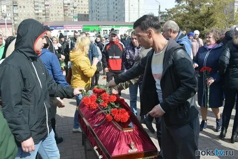 Провожающая в последний путь фрирен график выхода