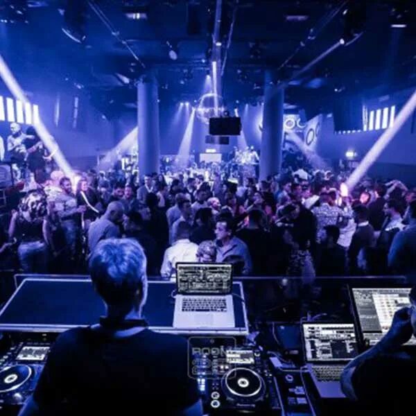 Ночной клуб рим. Клуб электроники. Room 26. Room 26. Room 26.