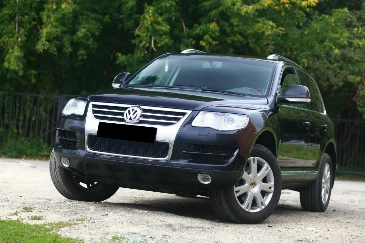 Автомобиль 2008. VW Touareg 2008. Volkswagen Туарег 2008. Фольксваген Туарег 2008г. Volkswagen Touareg 2008 3.0 дизель.