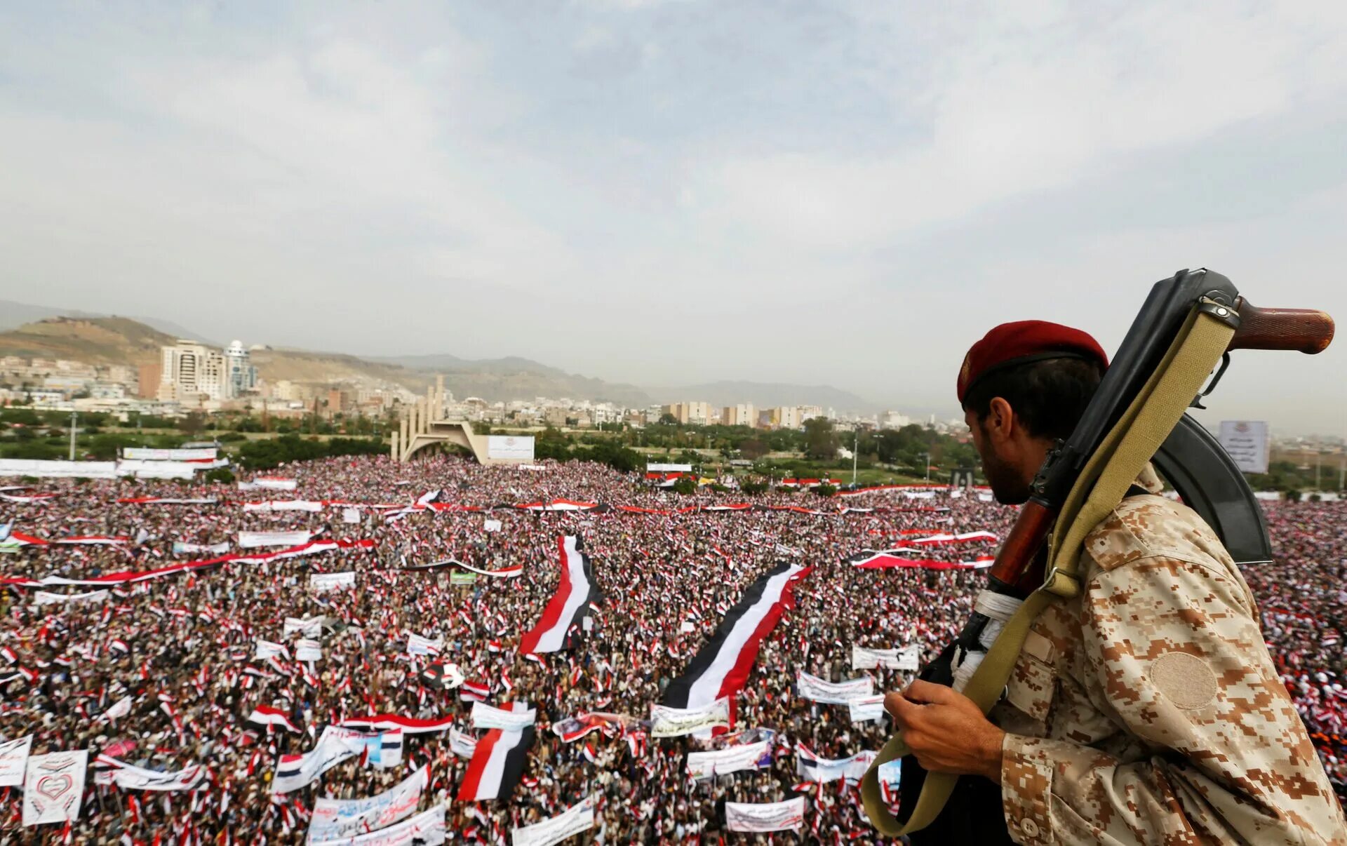 Иран и хуситы. Гражданская война в йемене. Ансар аллах йемен. Хуситы и саудовская аравия. Страны поддерживающие йемен.