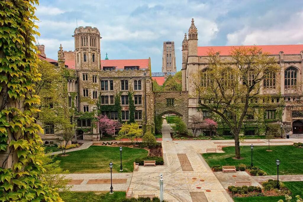 В каком городе находится университет. University of chicago сша. чикагский университет кампус. чикагский университет (university of chicago), сша здание внутри. чикагский университет 1890.