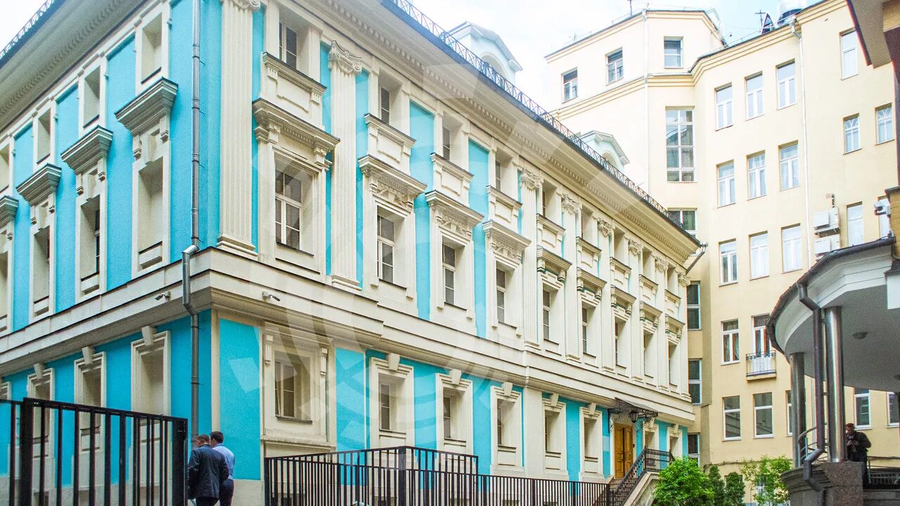 Малый каковинский переулок 8. Малый златоустинский переулок дом 3 строение 1. М пер дом. 1. Карманицкий переулок дом 2.