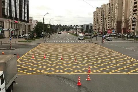 Вафельница на дороге