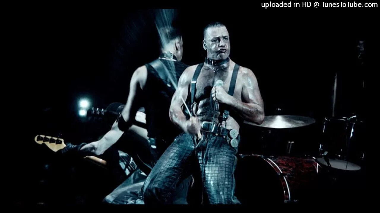 Till the end тилль линдеманн. Бюк дихь рамштайн. тилль линдеманн buck dich. rammstein pussy тилль линдеманн. тилль линдеманн на сцене.