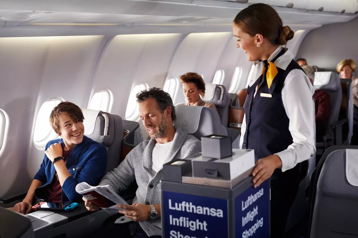 Люфтганза авиакомпания. Самолет авиакомпании Люфтганза. Люфтганза (Lufthansa) Германия. Lufthansa Airlines самолеты. Авиабилеты купить люфтганза