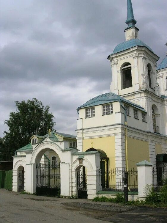 Лобня храм спаса. Лобня храм спаса. Лобня храм спаса. Церковь спаса нерукотворного образа в киово, лобня. Церковь киово лобня.