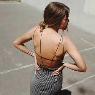 The bold & the backless @lailaazharny #lailaazhar Shot by @thethriftyni...