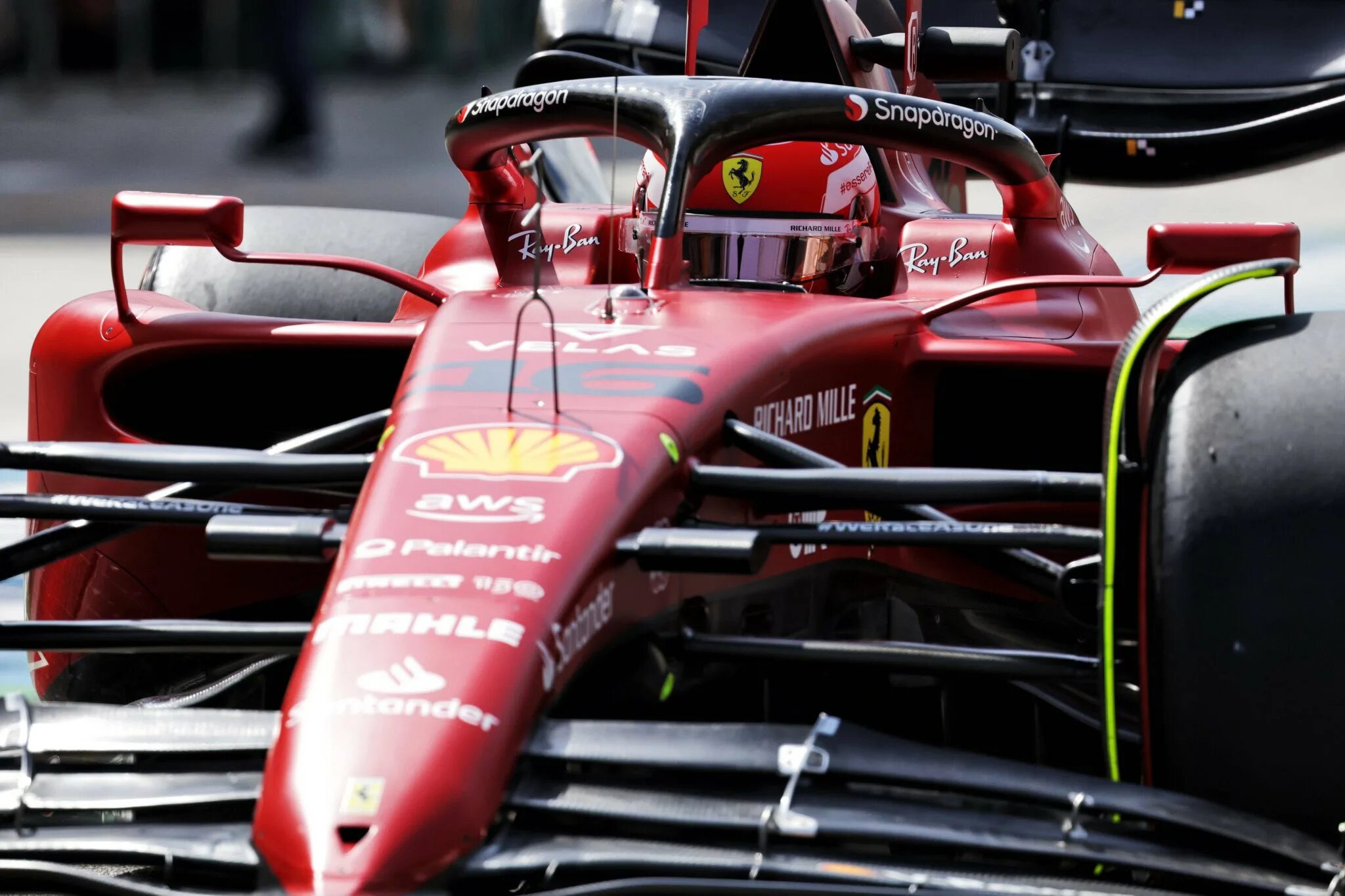 F1 fans. Ferrari f1 Leclerc Бахрейн 2022. Ferrari f1 Leclerc Бахрейн 2022 подиум. F1 2022 Bahrain. F1 75 Leclerc Bahrain.