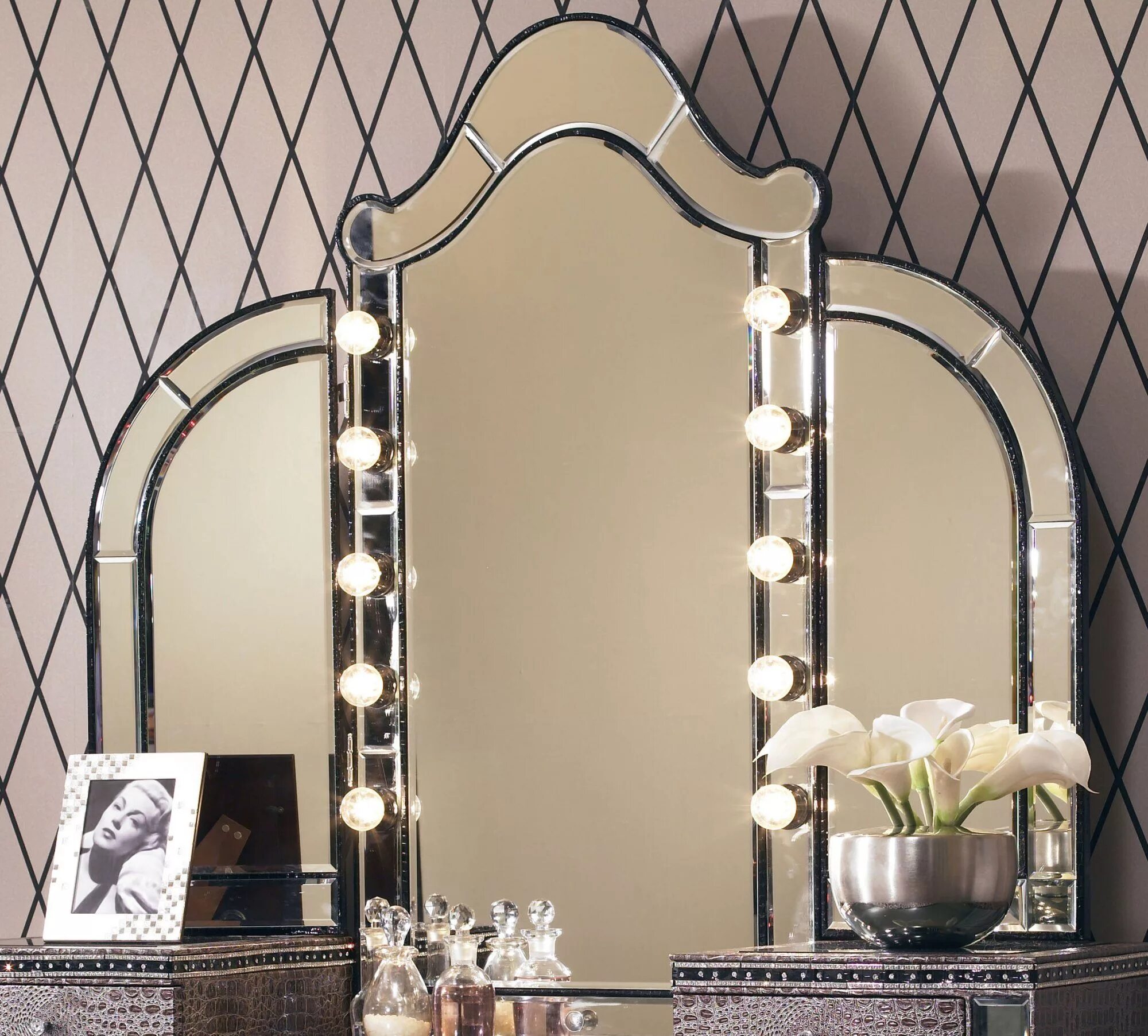C mirror. Зеркало classic 1251-141 vanity mirror (0163140005). трельяжное зеркало. зеркало тройное для туалетного столика. зеркало трельяж с подсветкой.