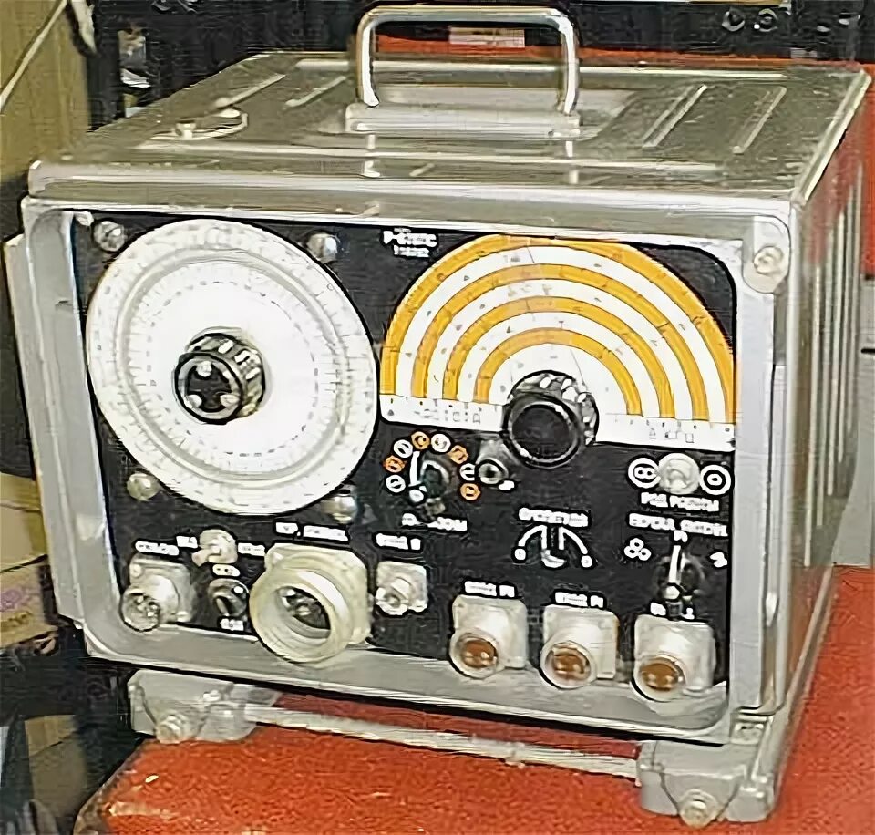 Приёмник кайра р375. Радиоприемник куб 4м. Радиоприемник р-310 дозор. Радиоприемник кв905. Ламповая рация р-305.