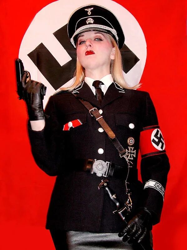 Кейт Уинслет в нацистской форме. Фройлен Барбара. Paige Turnah в немецкой форме. Женская сс